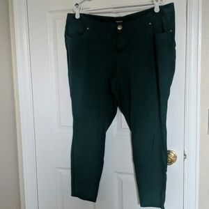 Torrid 20R Green Stretch Pants